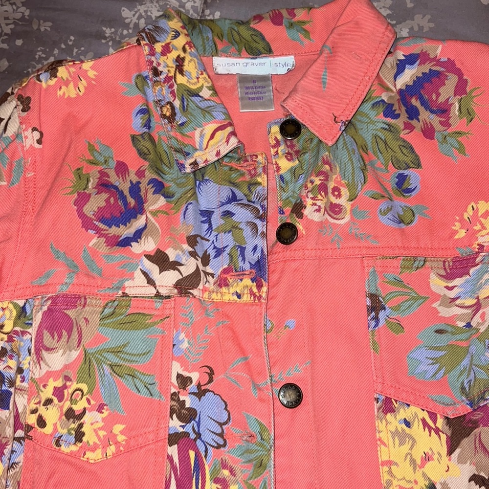 Susan Graver Size Small Floral Peach Jean jacket - Picture 2 of 3